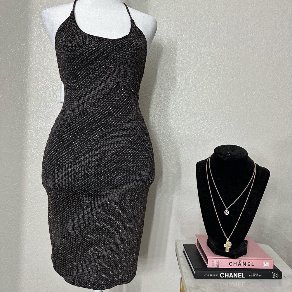 BLACK SPARKLE MINi DRESS